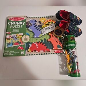 Toddlers Dinosaur set.